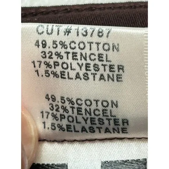 J Brand Kane Straight Fit Jean French Terry Burgundy Size 34 NWTs - Picture 9 of 13